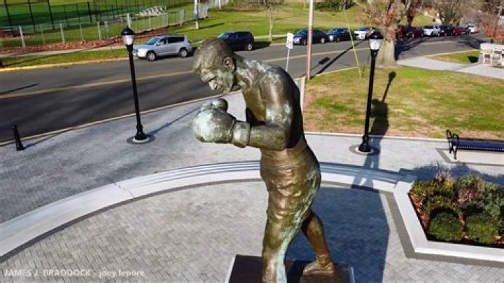 'Cinderella Man' James Braddock gets statue treatment in hometown