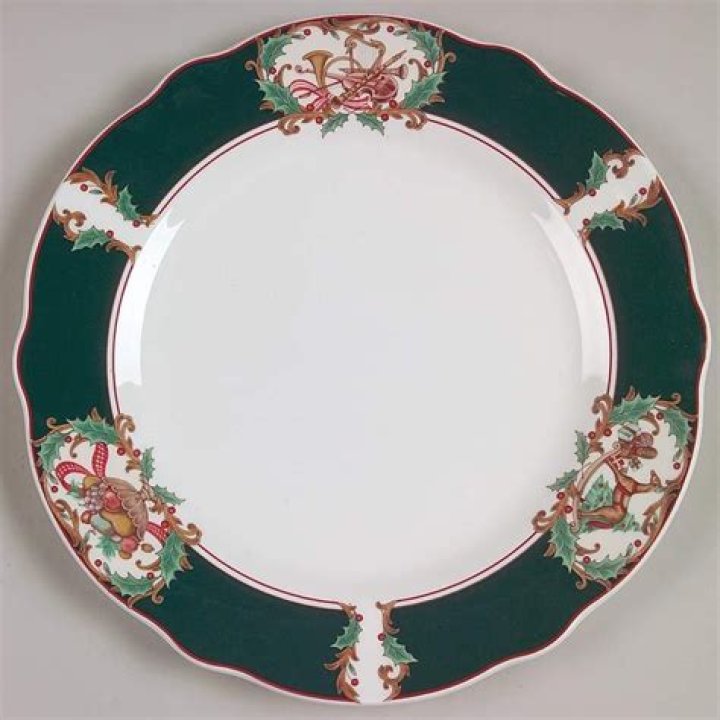 25 Best Vintage Christmas China