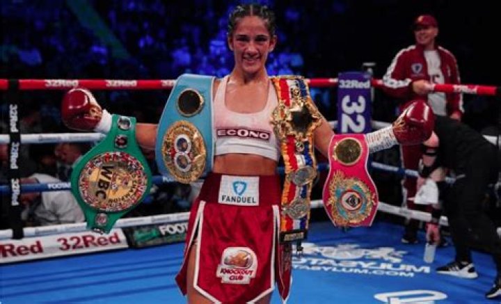 Amanda Serrano to defend featherweight belt in 12-rounder against Danila Ramos on Oct. 27