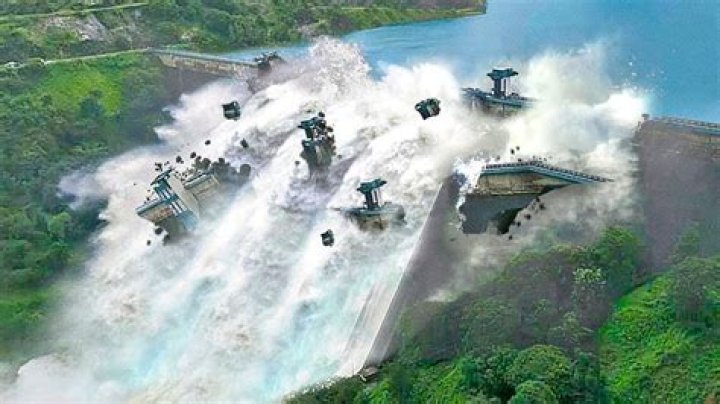 China's Three Gorges Dam Under Fire