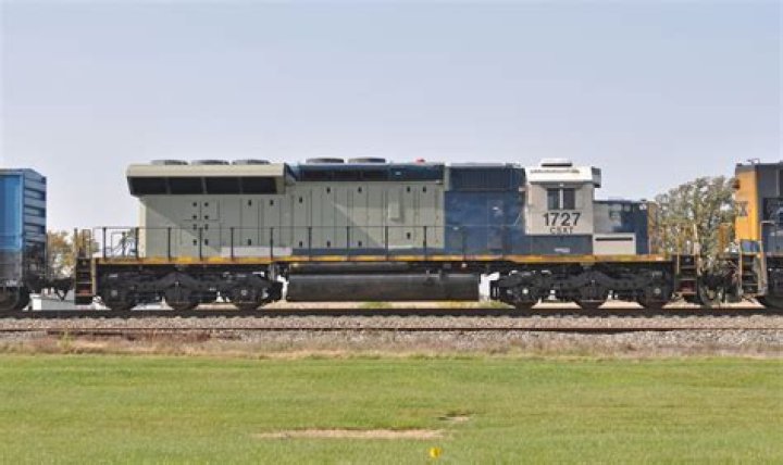 ET23DCM locomotives explained - Trains