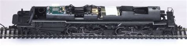 Rivarossi Allegheny 2-6-6-6 steam locomotive is a monster even in HO scale