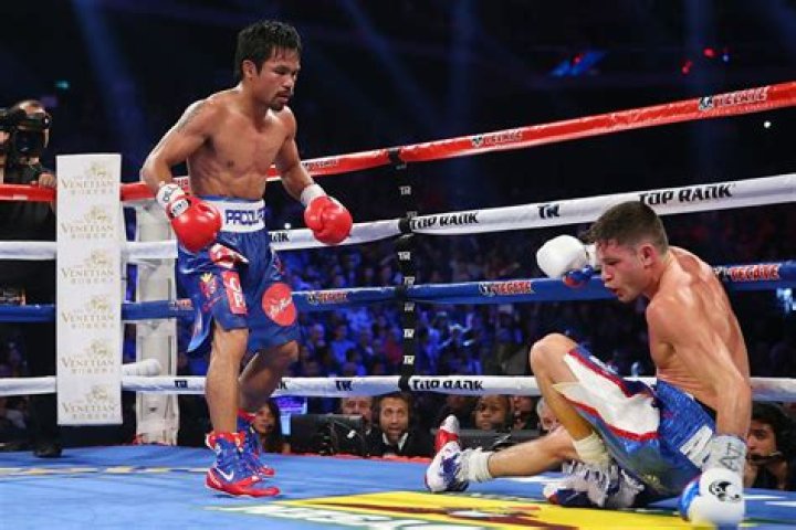 Wiser and wearier, Chris Algieri and Manny Pacquiao near the finish line